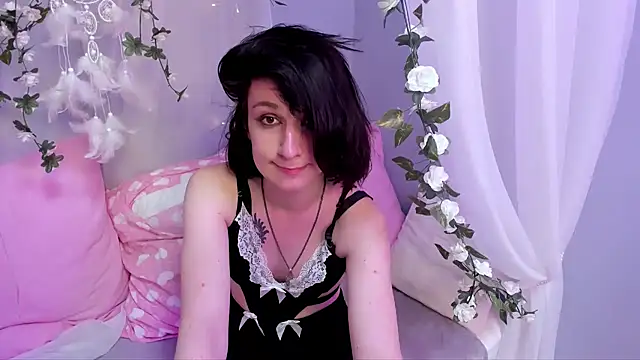 MickeQuinee