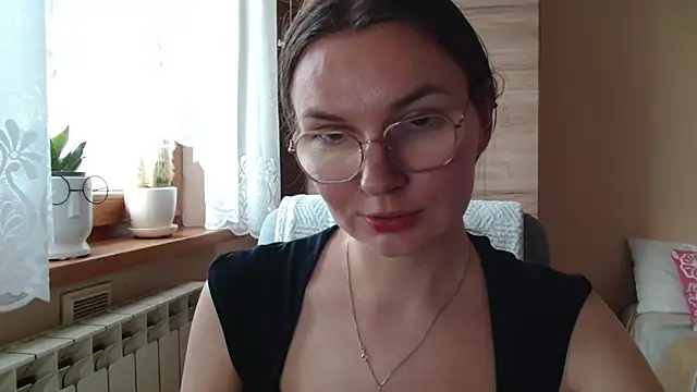 LooveELLYx webcam