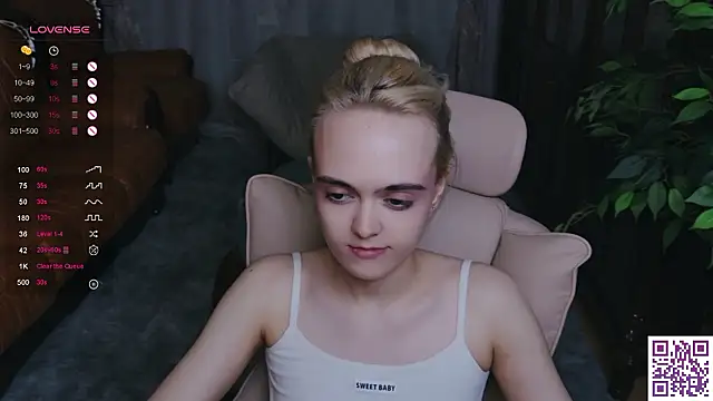 Oxcy_Secret webcam