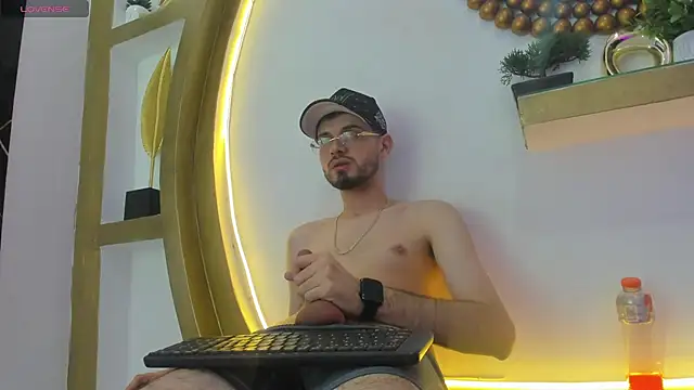 Liam_Drake webcam
