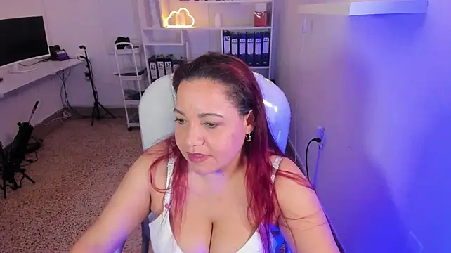 Crystal_mommy webcam