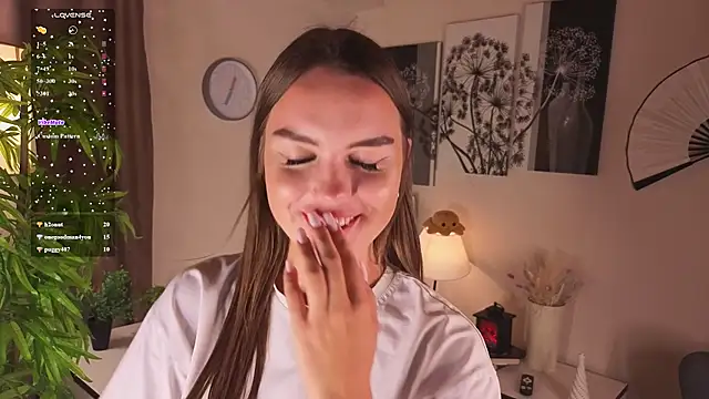 Nicole_Keller webcam