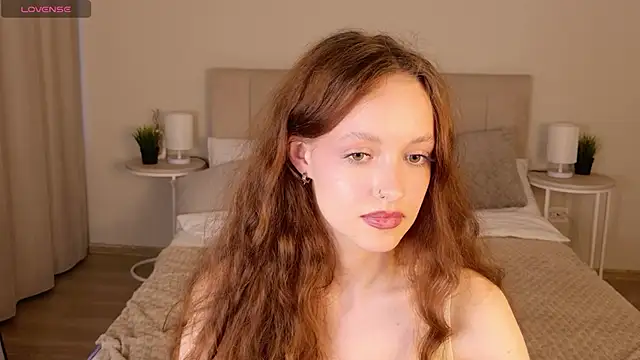 SallyPinkman webcam