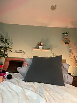 YariRose webcam