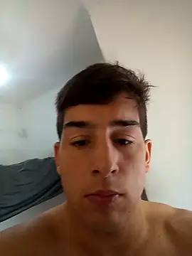 jhonluck2 live cam on StripChat