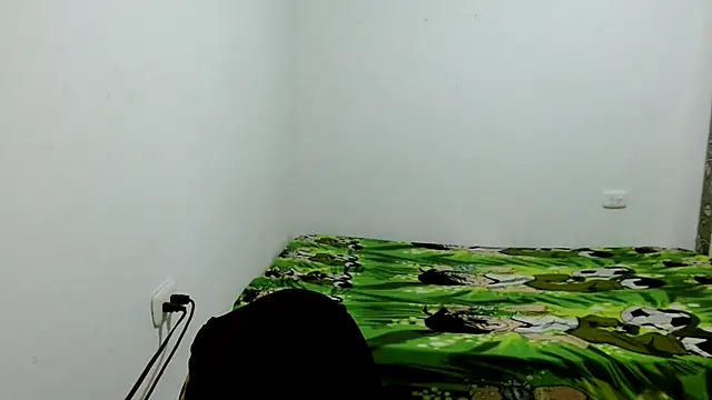 estefania224 webcam
