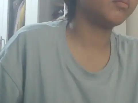 NancyRuvi webcam