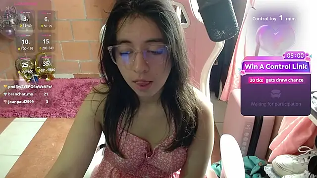 Maggie_Fox3 live cam on StripChat