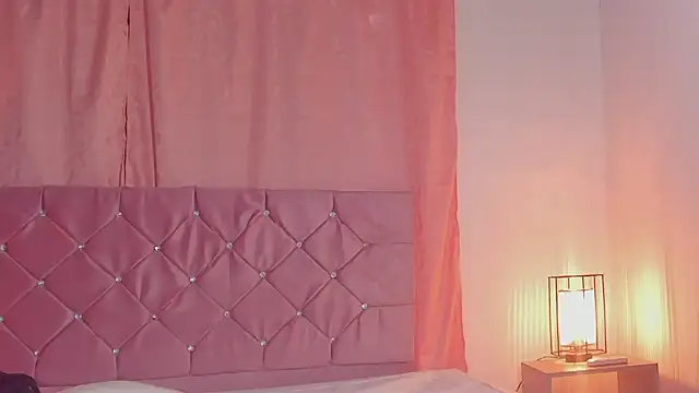 NaylaRosse webcam