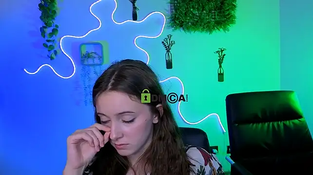 nekky_mouse webcam