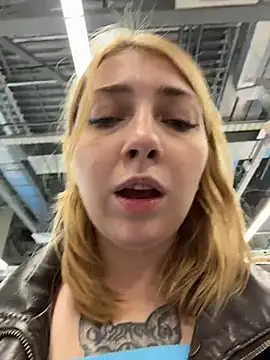 Sunny___Bunny webcam