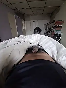 Charlyx-20 webcam