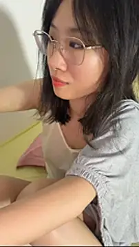 kittyvivian webcam