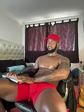 blackdrey18 live cam on StripChat