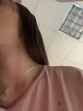 IAmNobodyXXX webcam