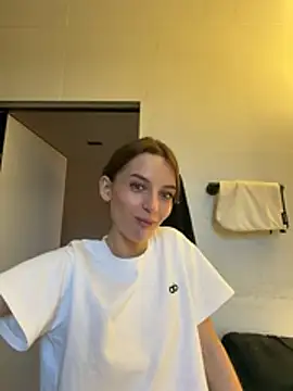 -AngelAri- webcam