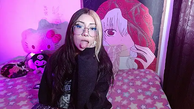 kittymiauu444 webcam