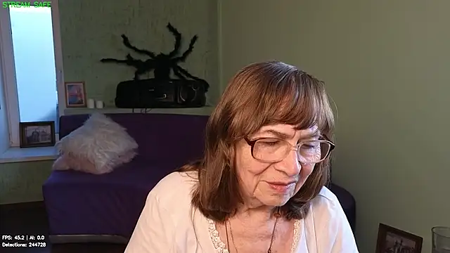 Betty_Brick webcam