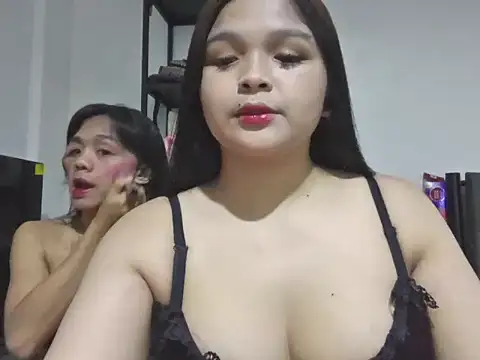 AsianPinayBigBusty webcam