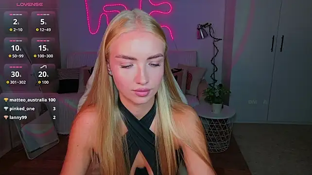 TessaGrays webcam