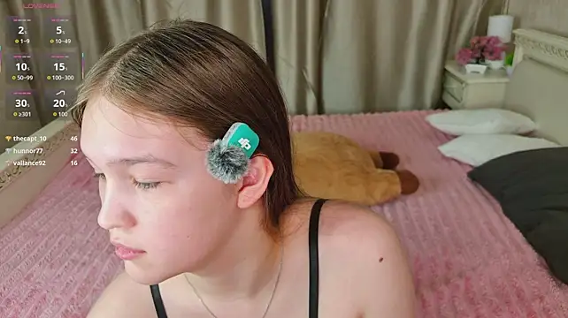 PlayfulMelly webcam