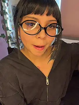 AlanaStormm webcam