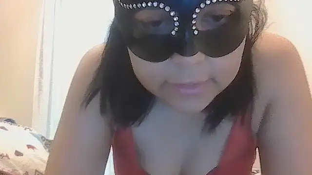 h4cPaolaMascherata live cam on StripChat