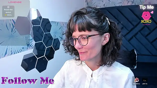 Valery_More__ webcam
