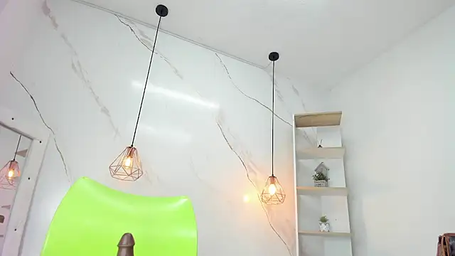 Belle_Brunette