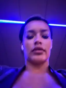 risky_workouts (F young) - ✨RISKY CUMSHOW GIRLS LOCKEROOM TS✨