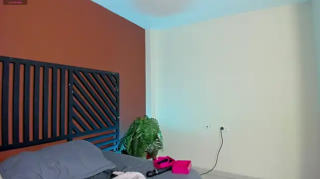 luna_cute__ (F teen) - blowjob with lots of saliva