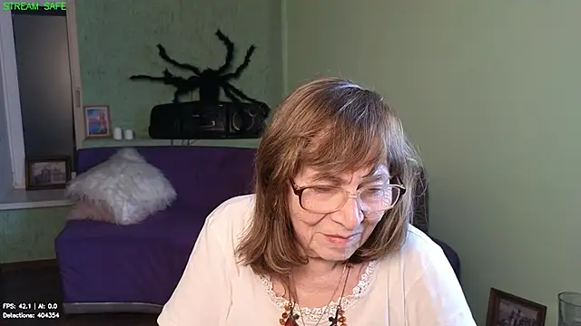 Betty_Brick