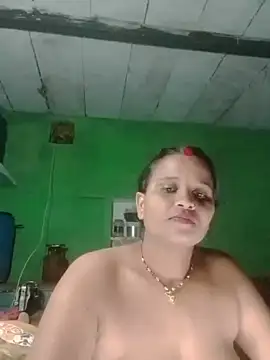 Shivani09900 webcam
