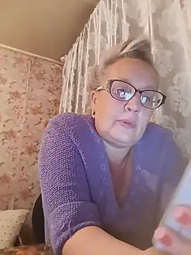 Cerd_Ayaz live cam on StripChat