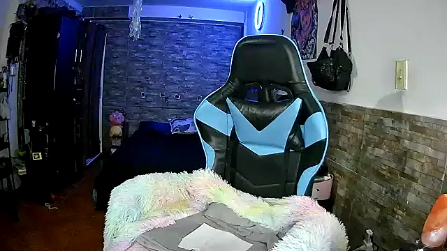 AngelaQueen_
