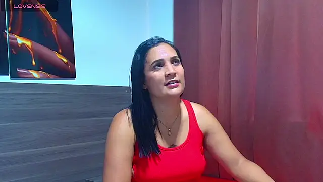 Mila_cams1_