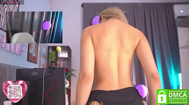 Tella_dream webcam
