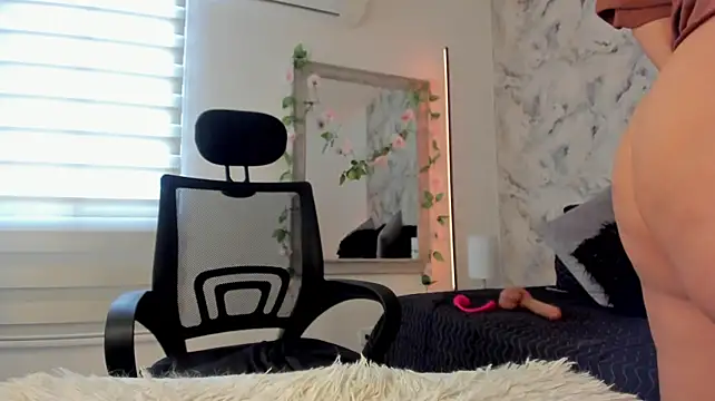 Bella_desi_ webcam