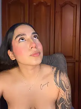 KaditaNavarro webcam