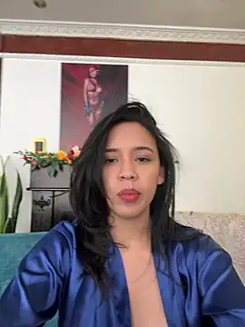 Esmerald_1111 webcam