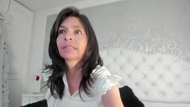 lena_gray webcam