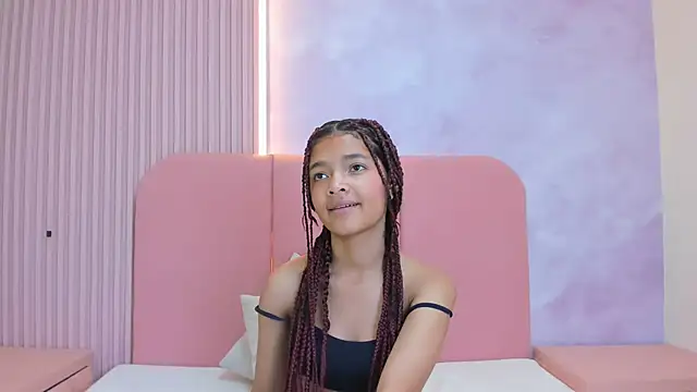 BellaNoir_Aura