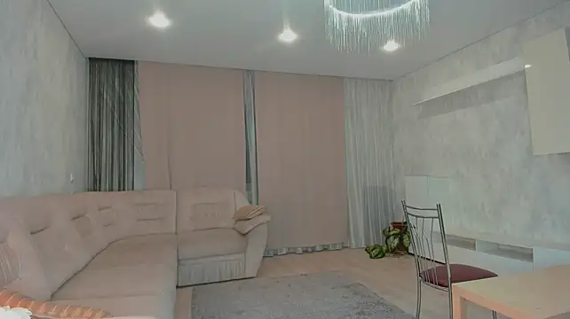 SherelyKlo webcam