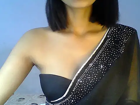 Hot_Deepansi02