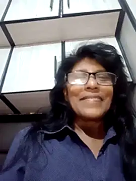 MsAttitude live cam on StripChat