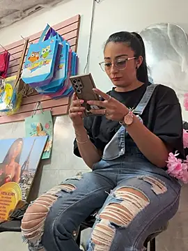 IsabellaMariet webcam