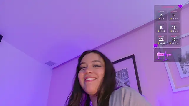 emma_smile webcam