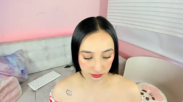tinysara webcam