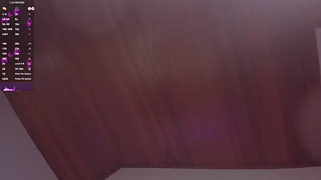 elodie_walker webcam