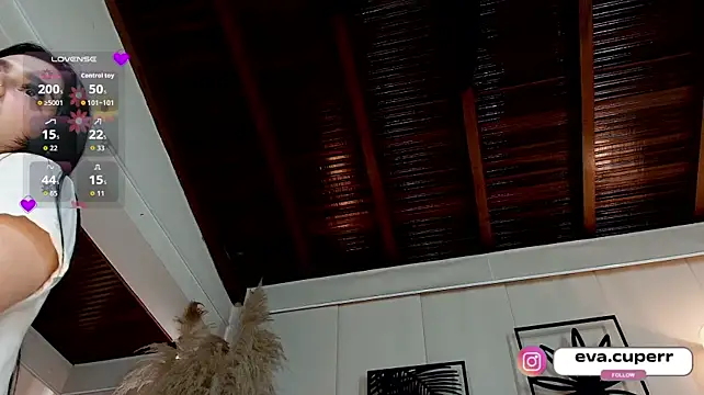 eva_cuper webcam